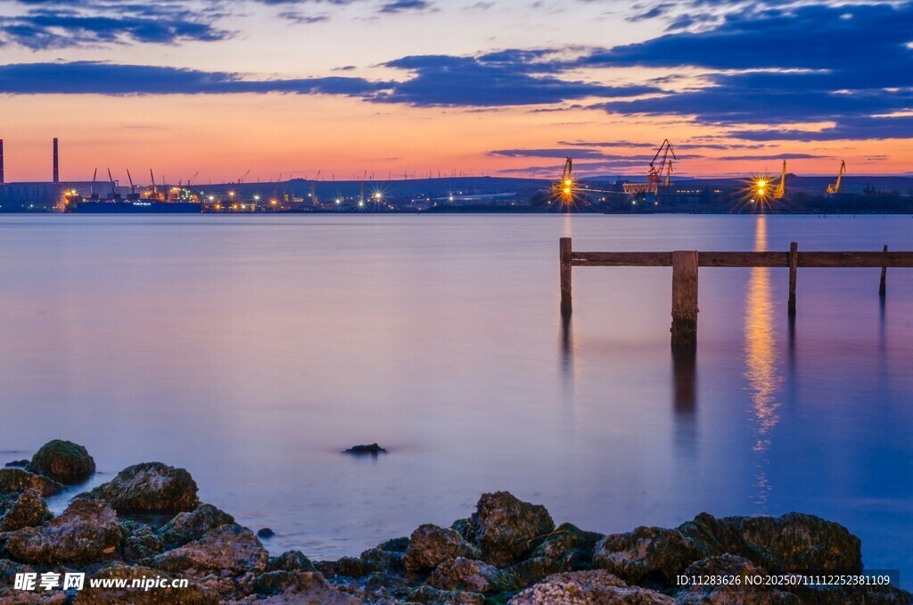 海边黄昏美景