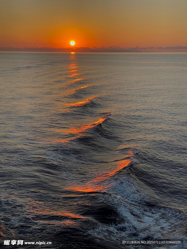 海上落日余晖美景