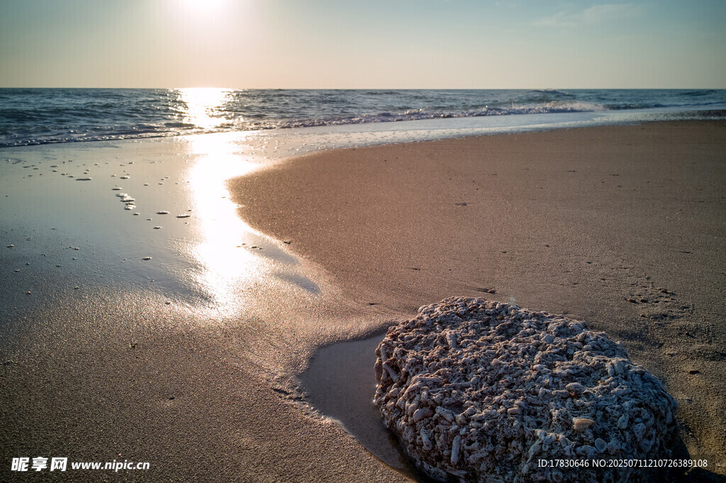 广西北海涠洲岛海边风景