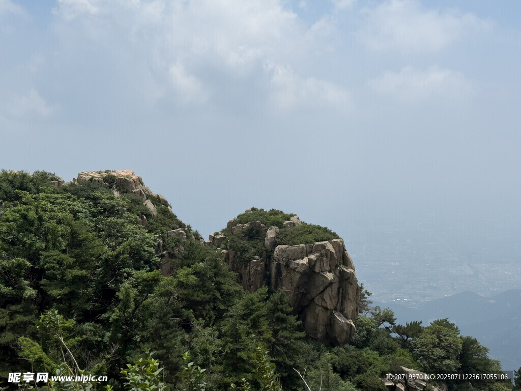 泰山