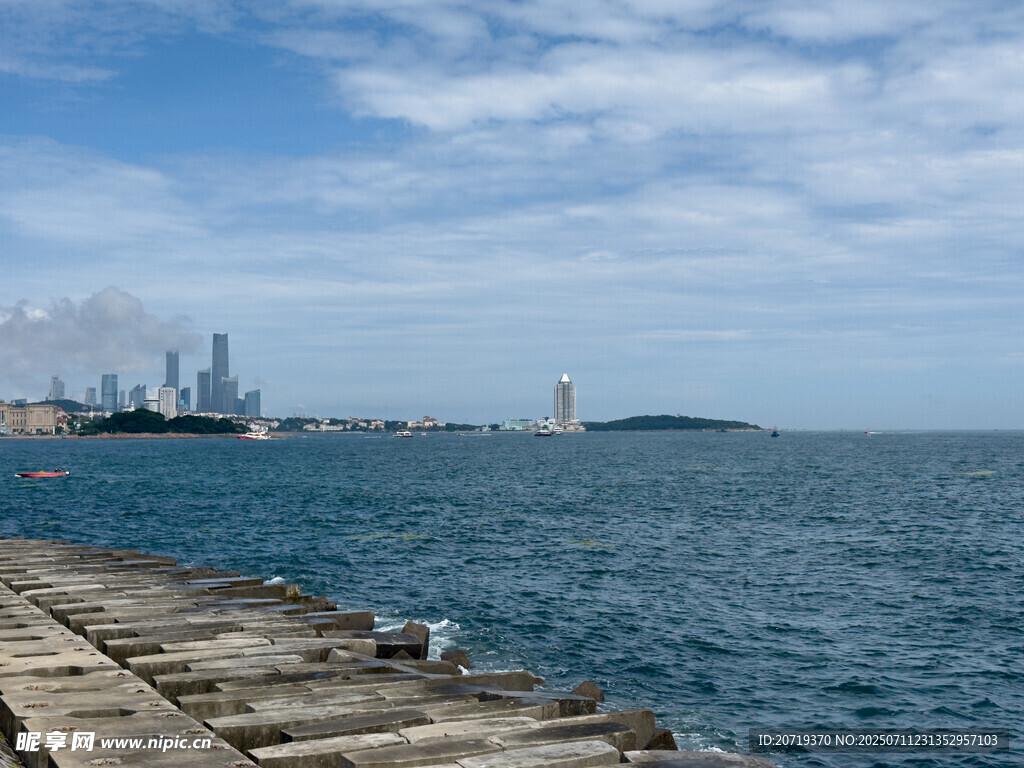 海滨码头风光