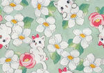 小猫与花朵