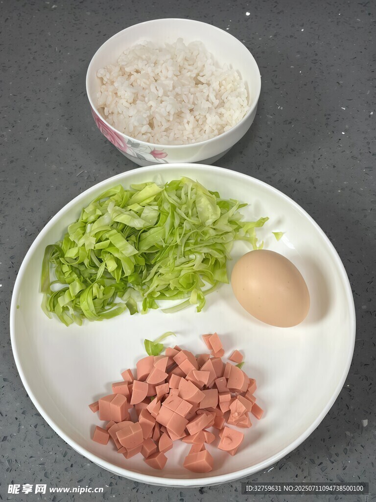 生菜鸡蛋火腿等