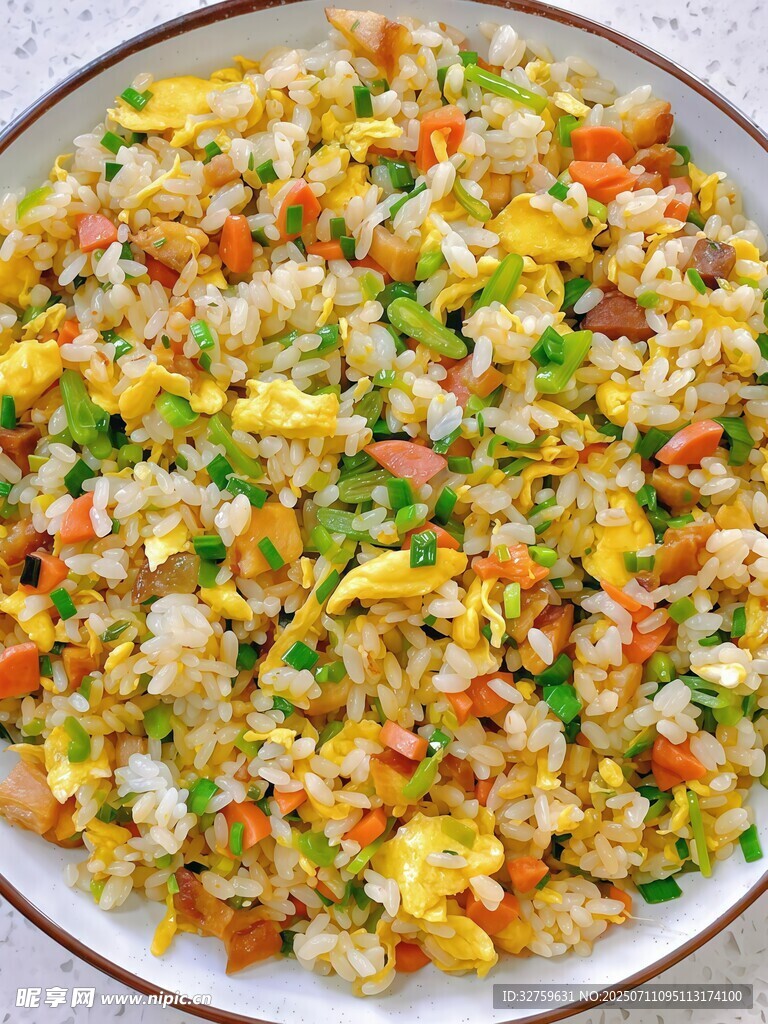 美味多彩蛋炒饭