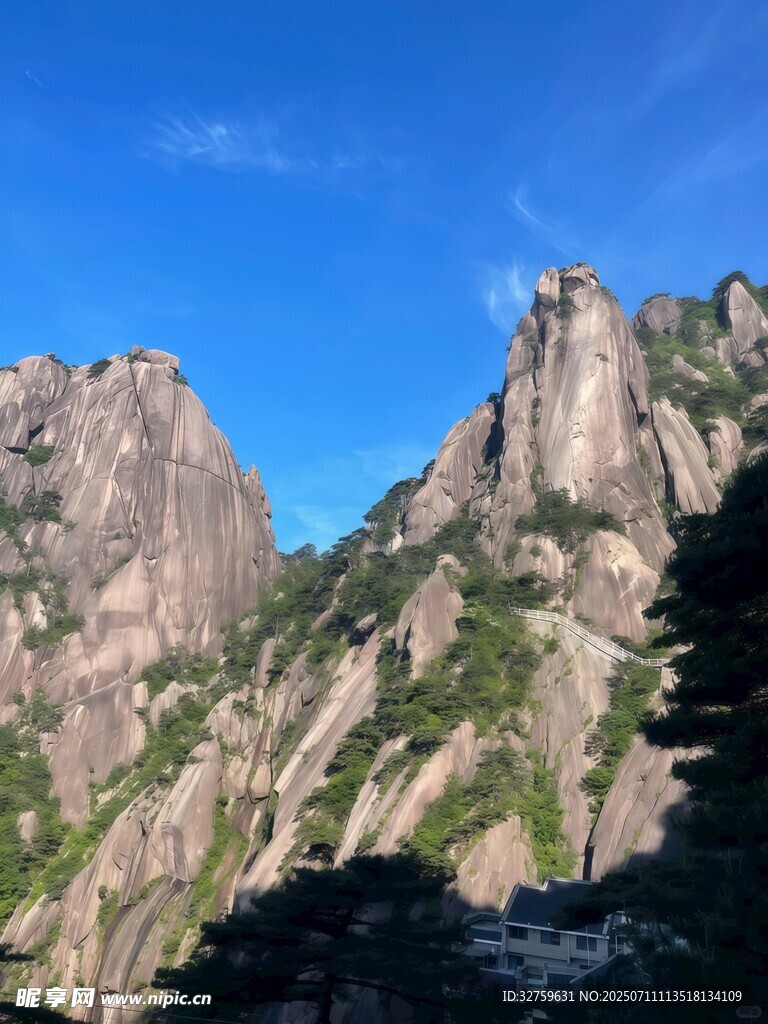 壮丽山峰美景