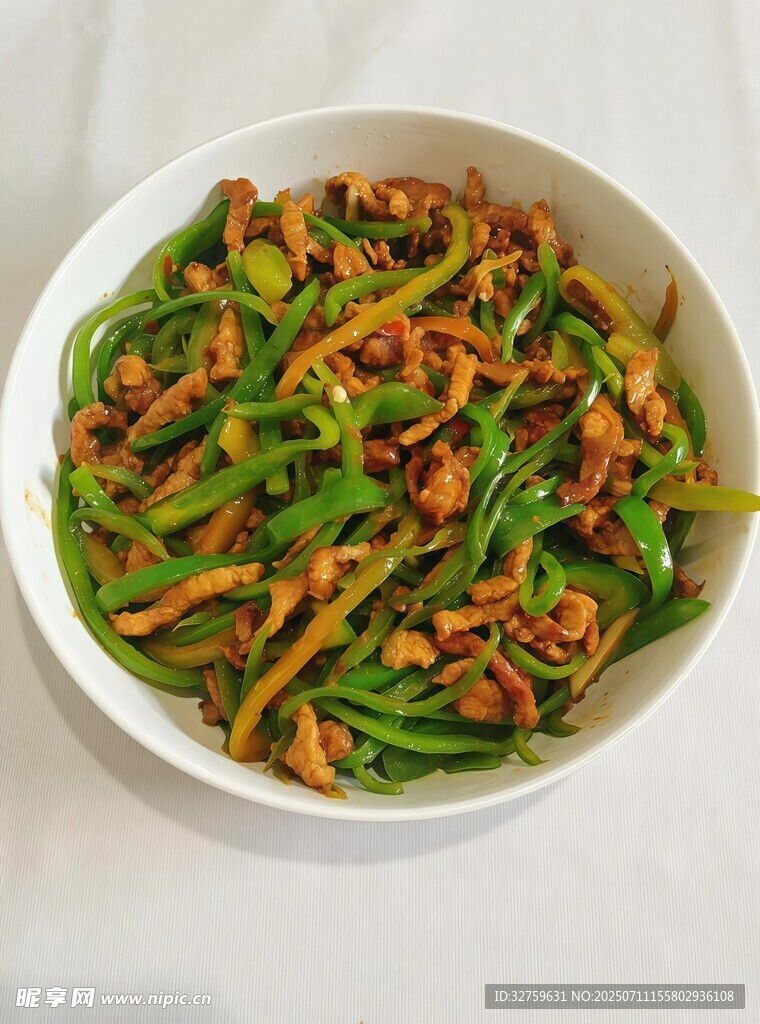 青椒肉丝盖饭