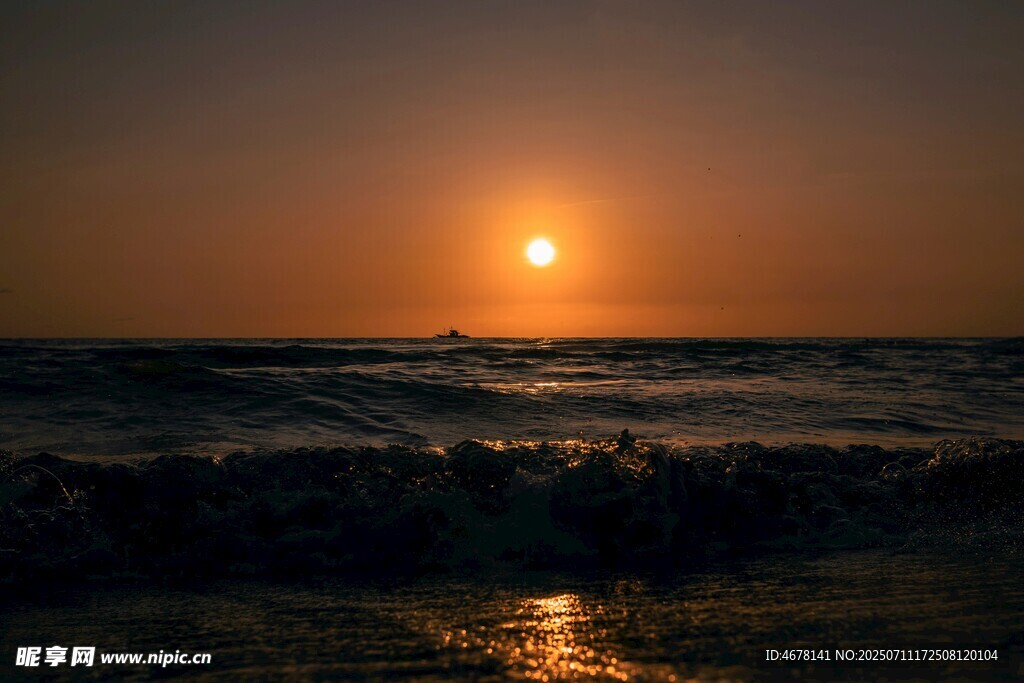 海上落日美景