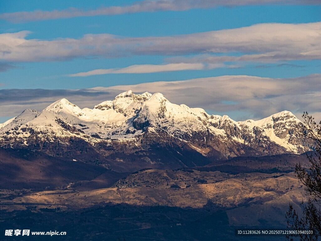 壮丽雪山美景