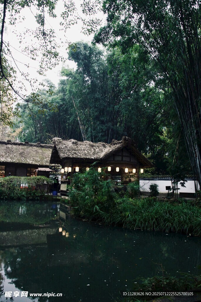水乡竹屋