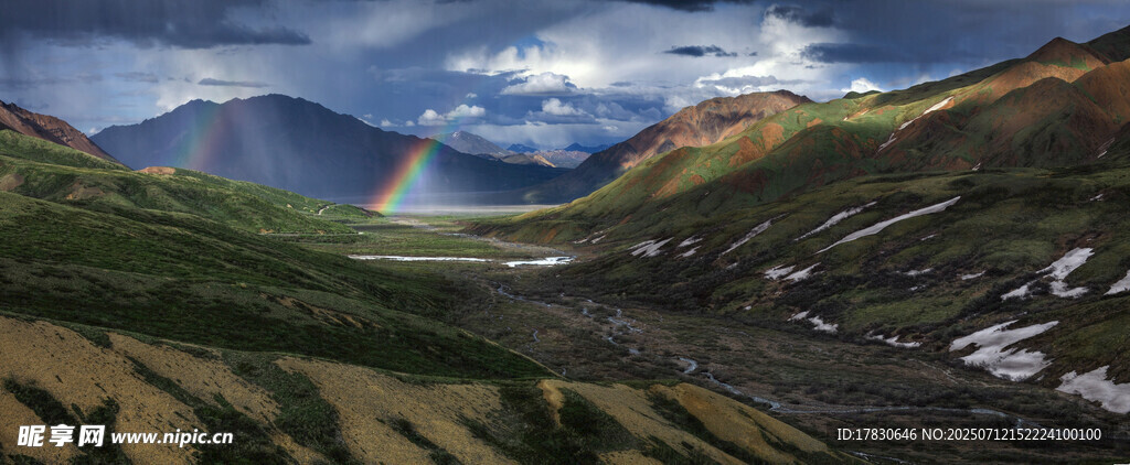 山间壮丽风景