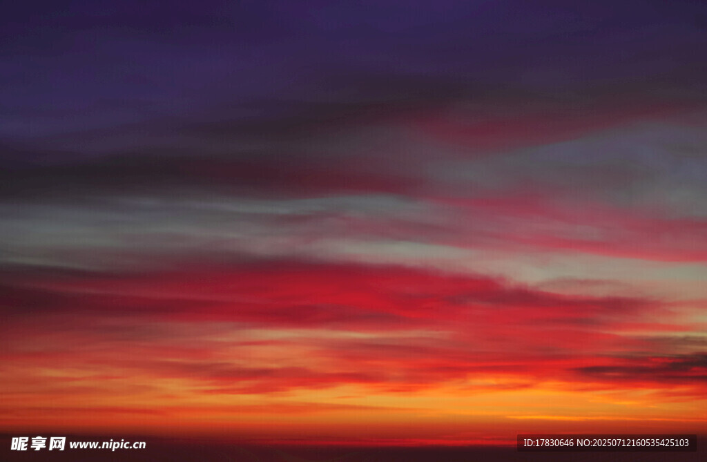 绚丽多彩的天空晚霞美景