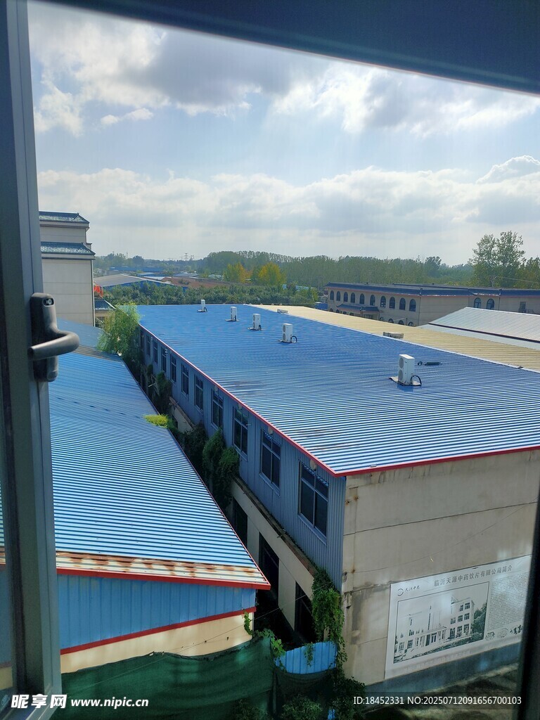 工厂建筑外观俯瞰