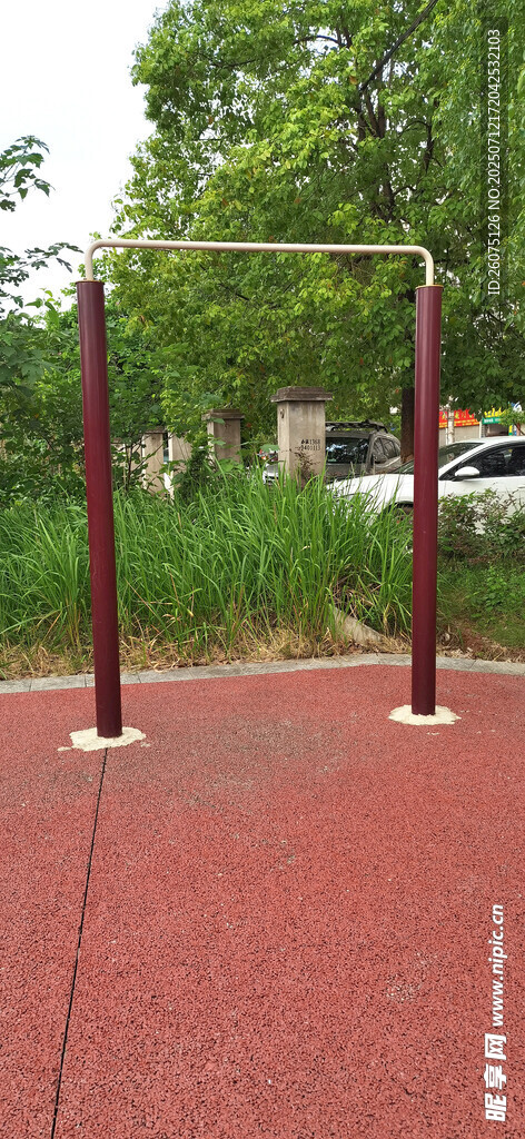 户外健身单杠设施