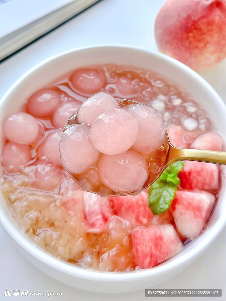 蜜桃冰粉 