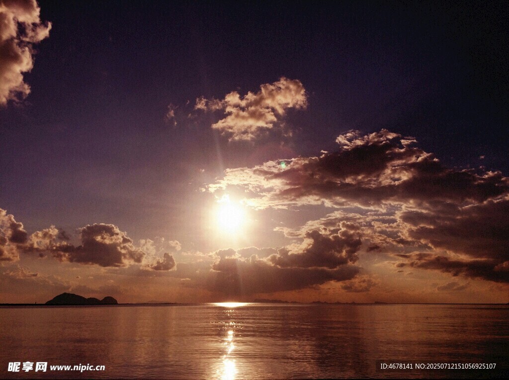 海上日落美景
