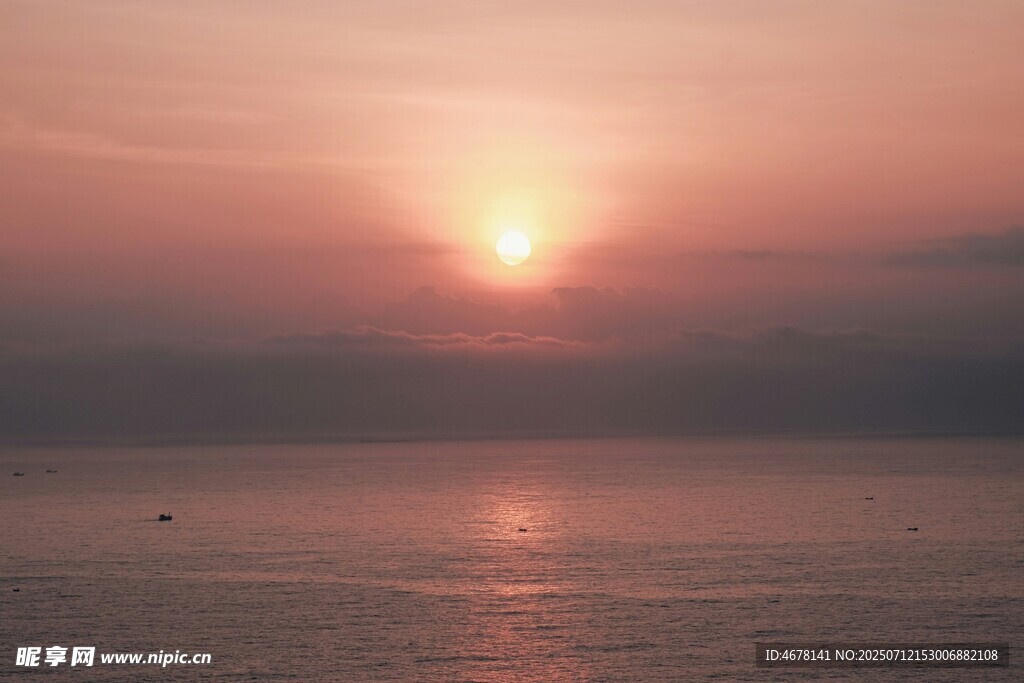 海上日出美景