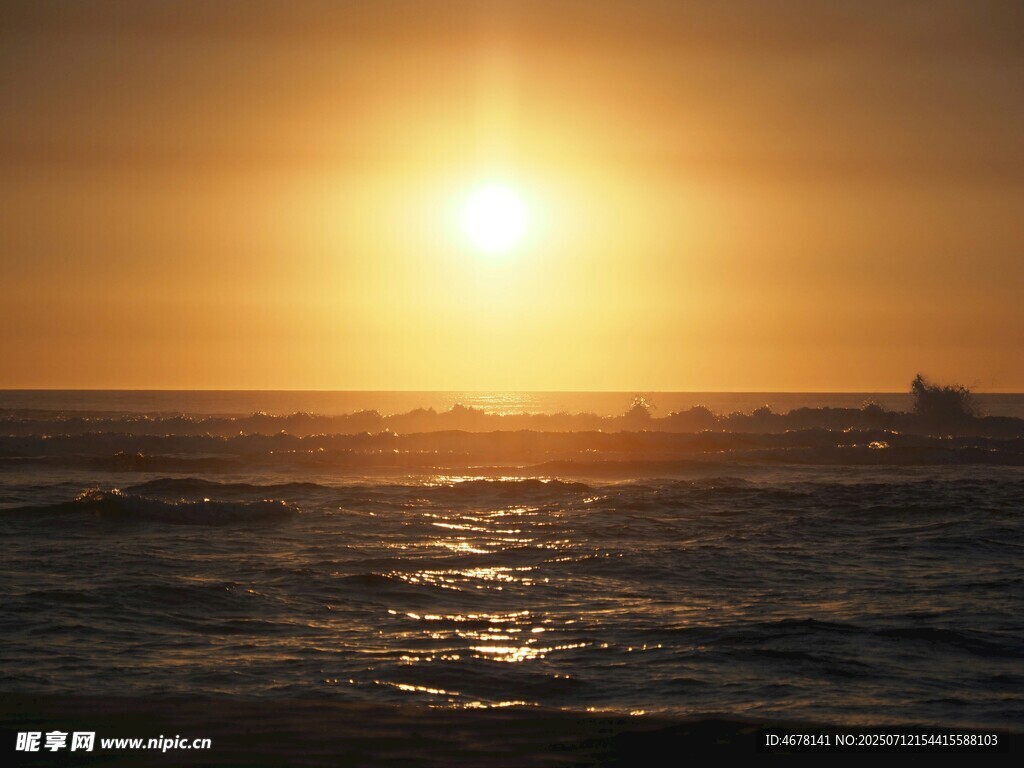 海上日落美景