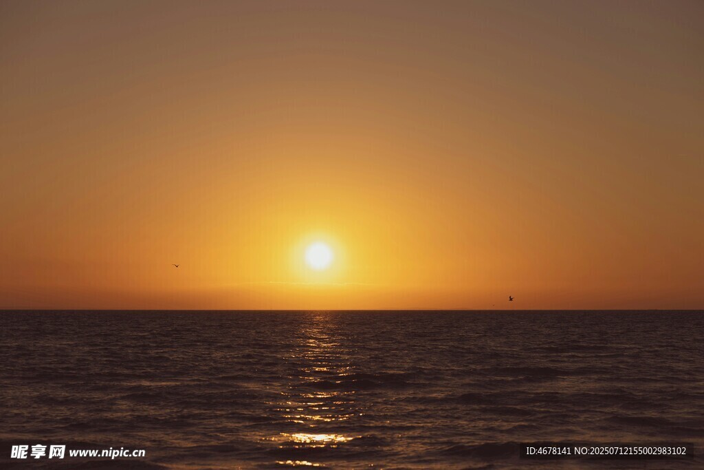 海上落日美景