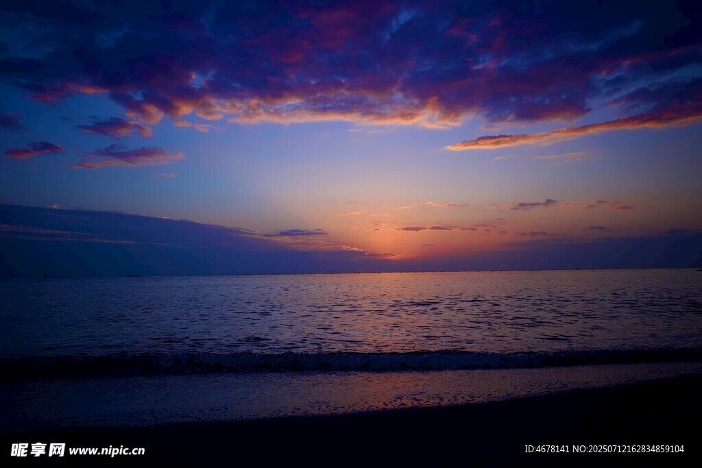 海边绝美日落天空景象