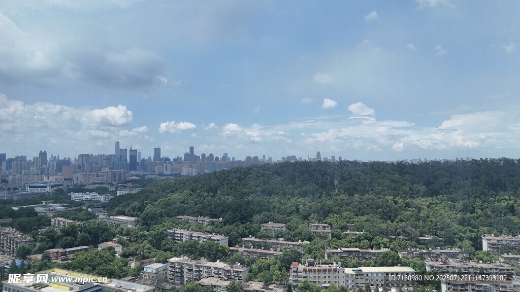 武汉大学珞珈山校区全景俯瞰