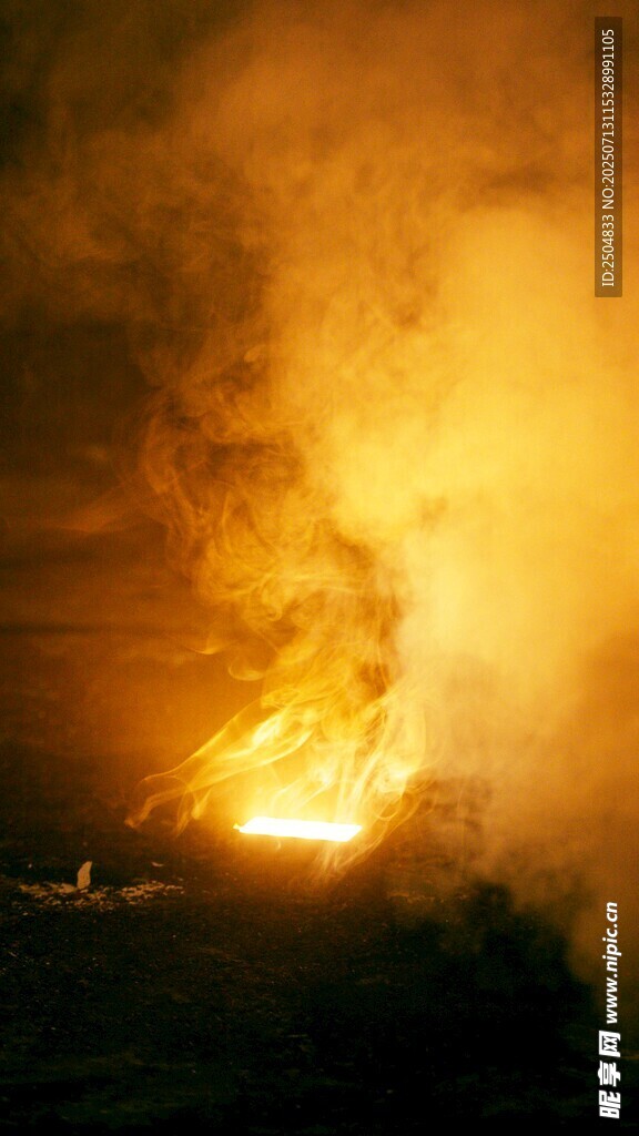 火山喷发壮观景象