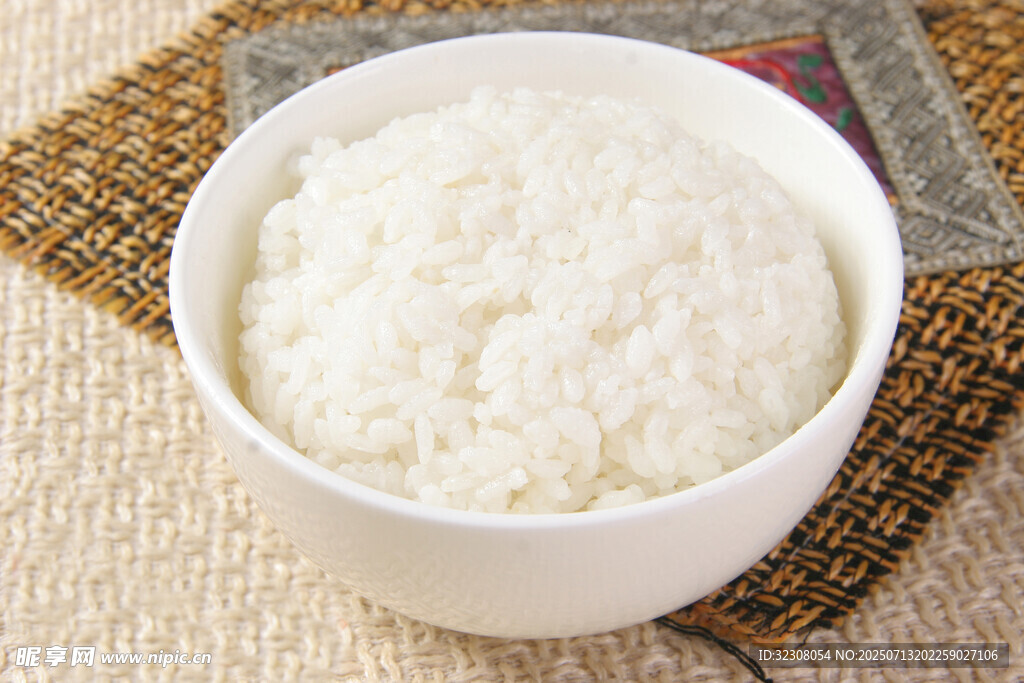 一碗白米饭