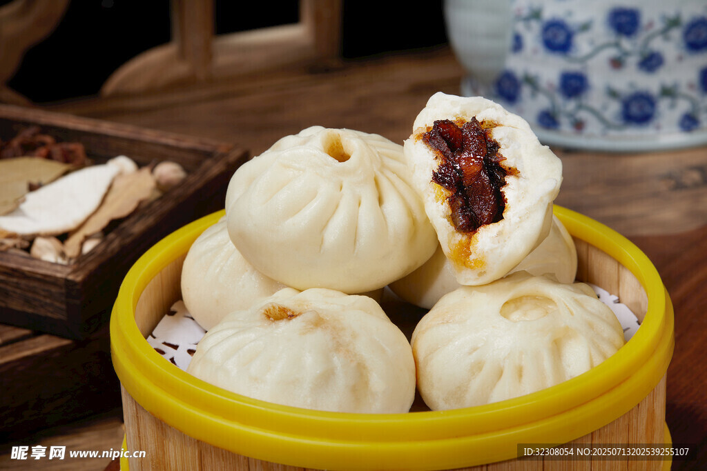 美味小笼包 