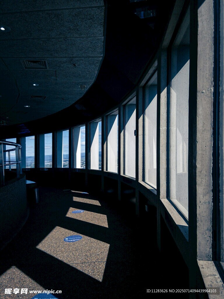 现代弧形室内空间景观
