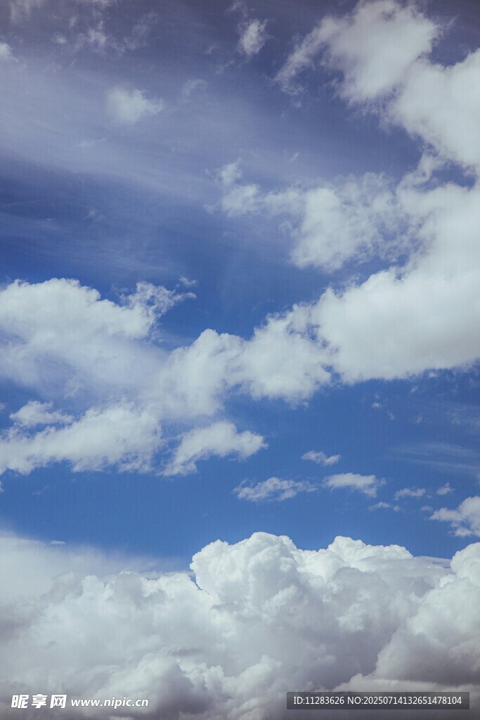 蓝天白云美景
