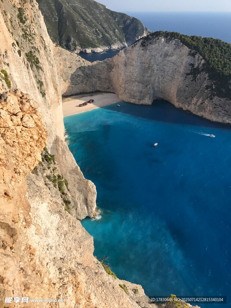 希腊沉船湾绝美海景风光
