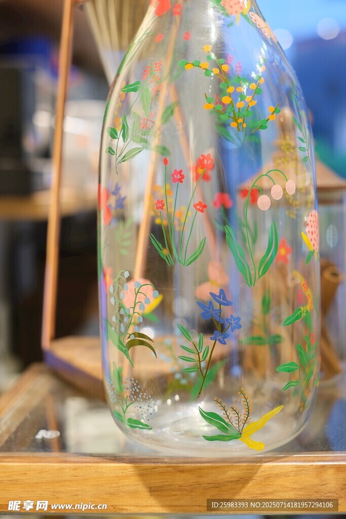玻璃花瓶