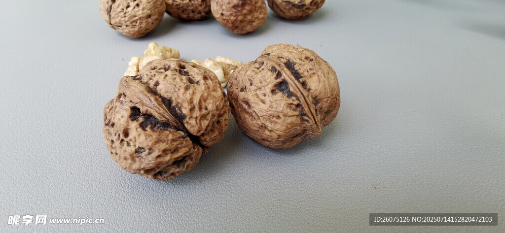 美味核桃坚果