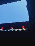 屋檐边