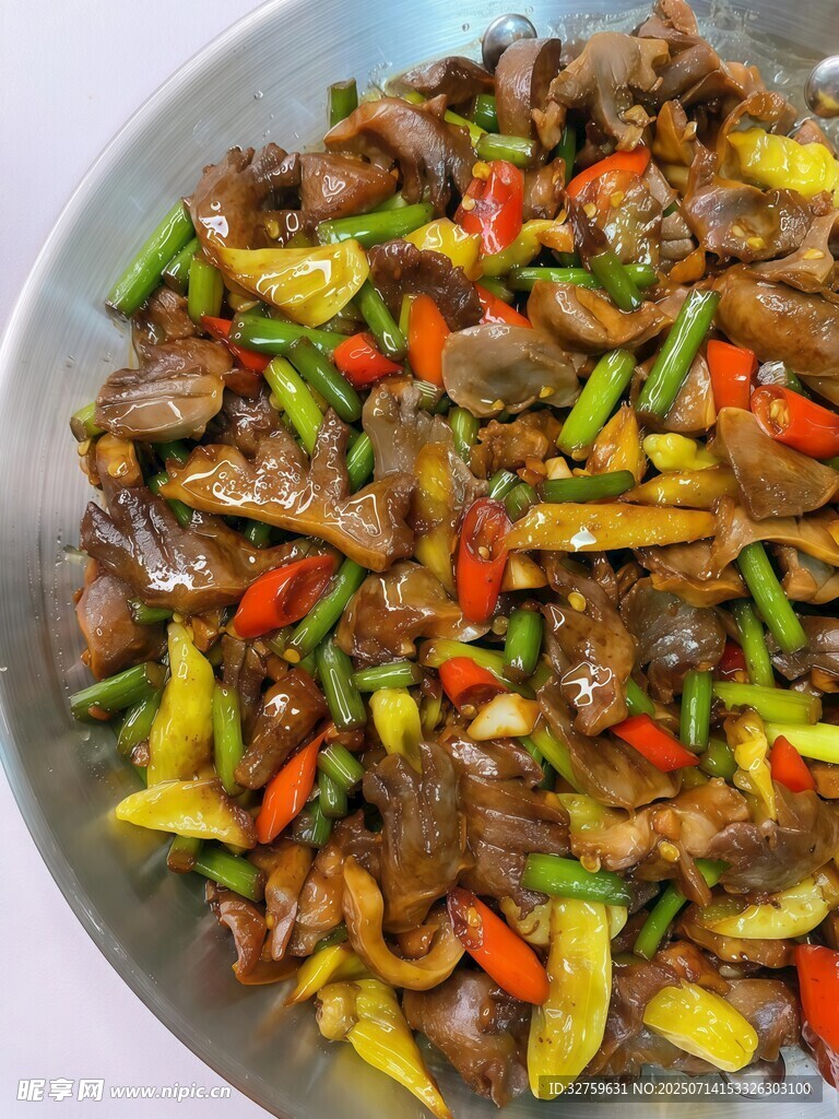 彩椒炒牛肉