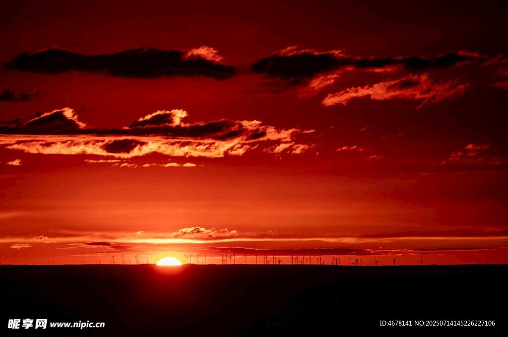 壮丽红色夕阳景观