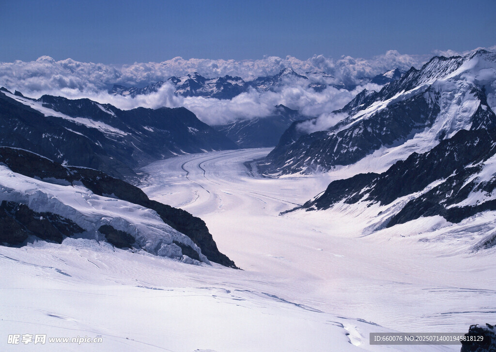 壮丽雪山冰川景观
