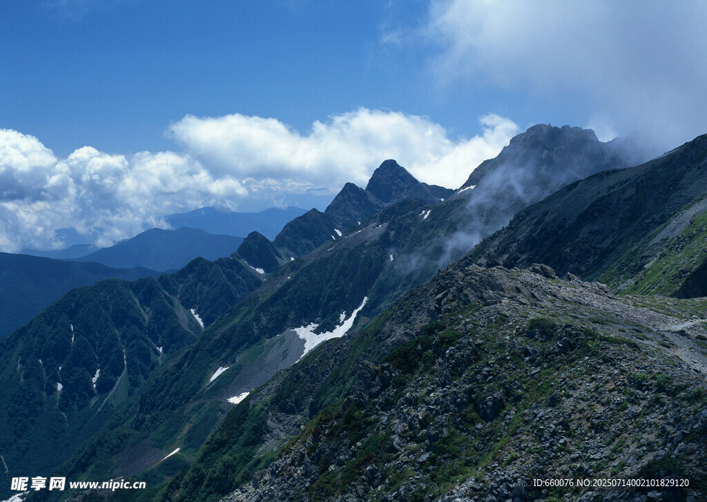 壮丽高山美景