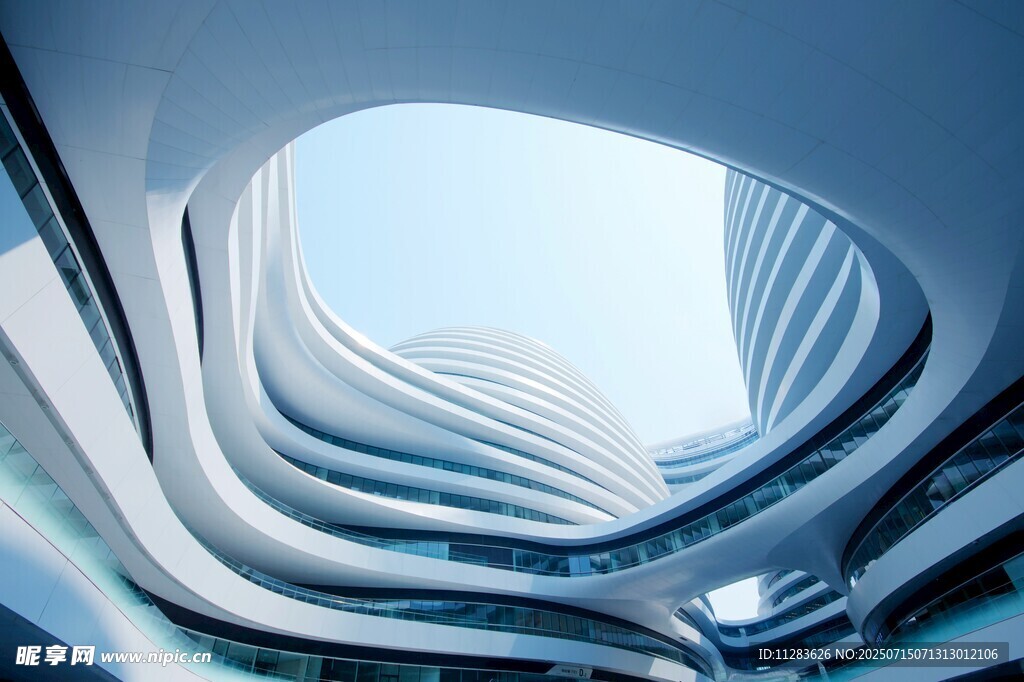 未来感建筑内部独特景观