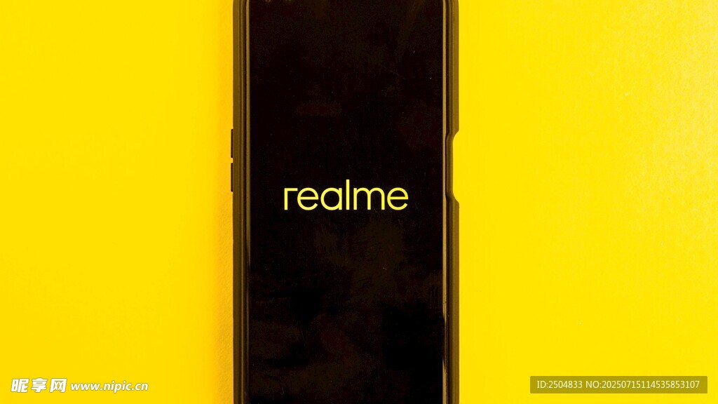 realme品牌标识展示