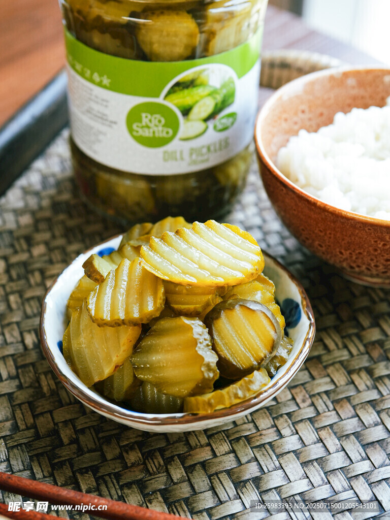酸黄瓜米饭