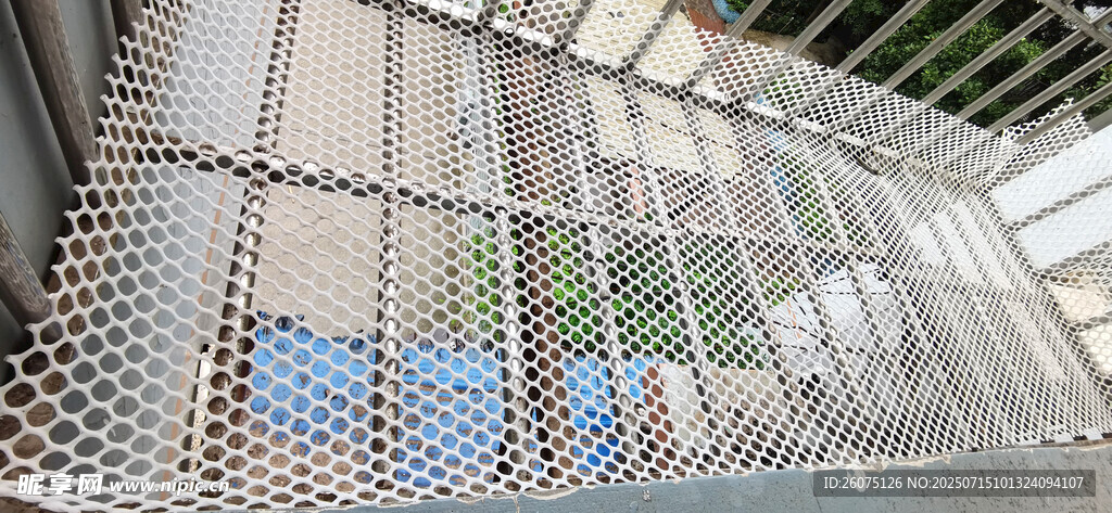 金属网格围栏防坠网