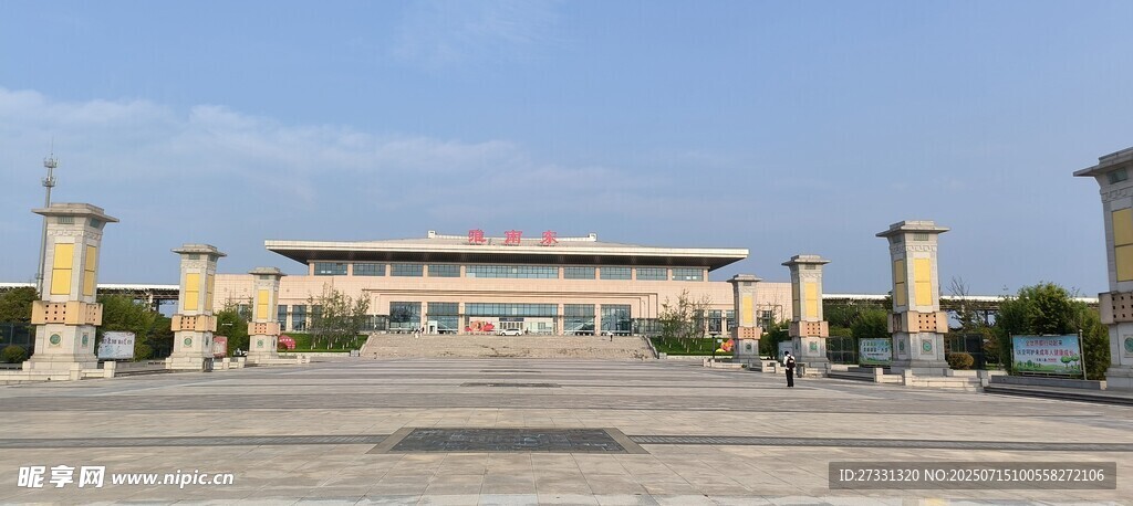 宏伟广场建筑景观