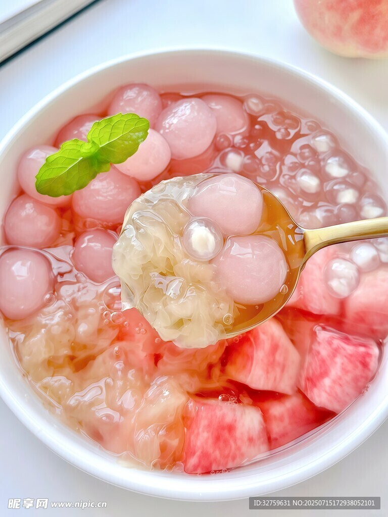 夏日清爽水果冰粉
