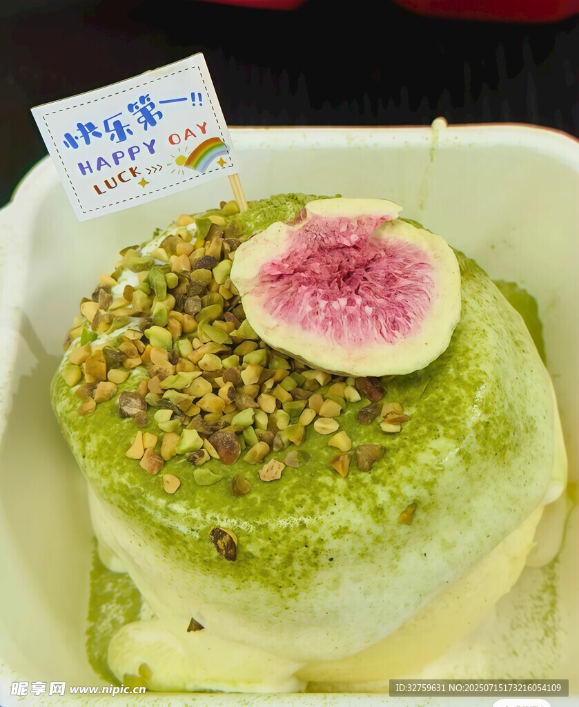 抹茶无花果蛋糕甜点