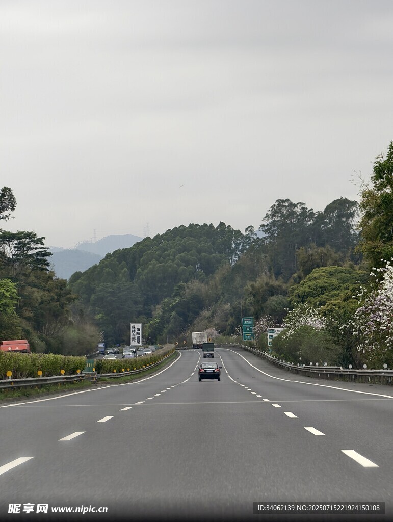 公路行车风景