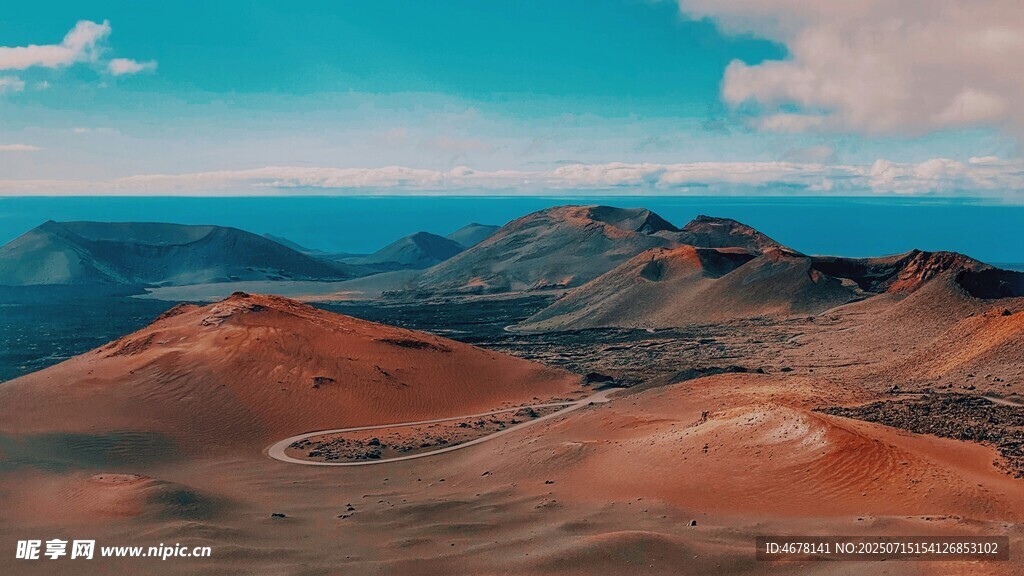 壮丽辽阔的山地景观