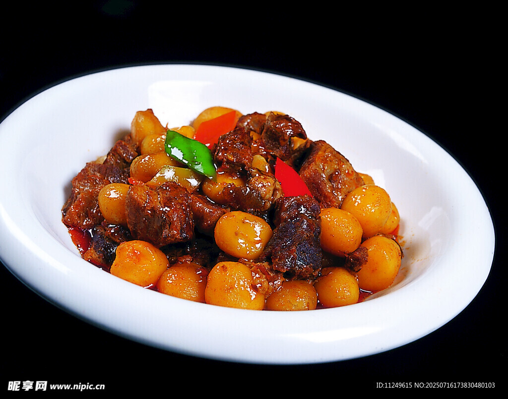 小土豆烧牛肉