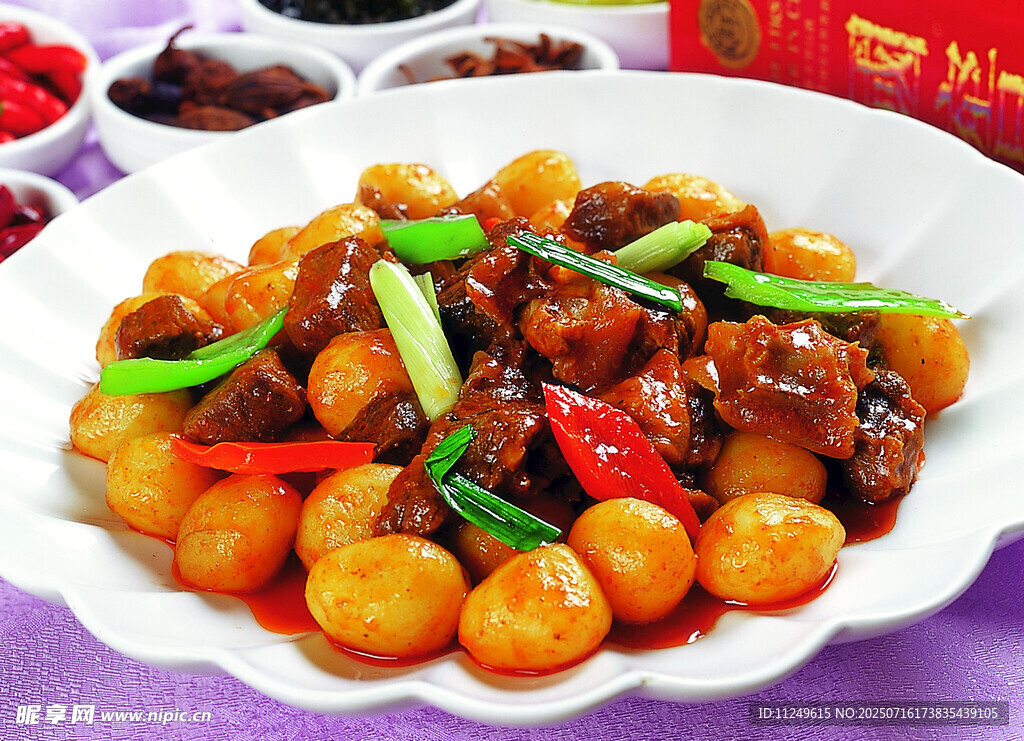 小土豆烧牛肉