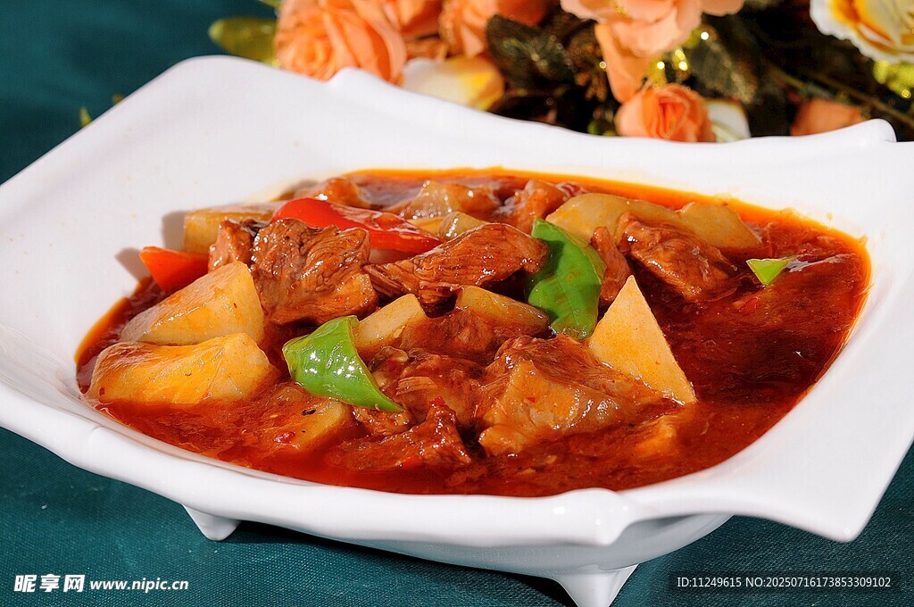 小土豆烧牛肉