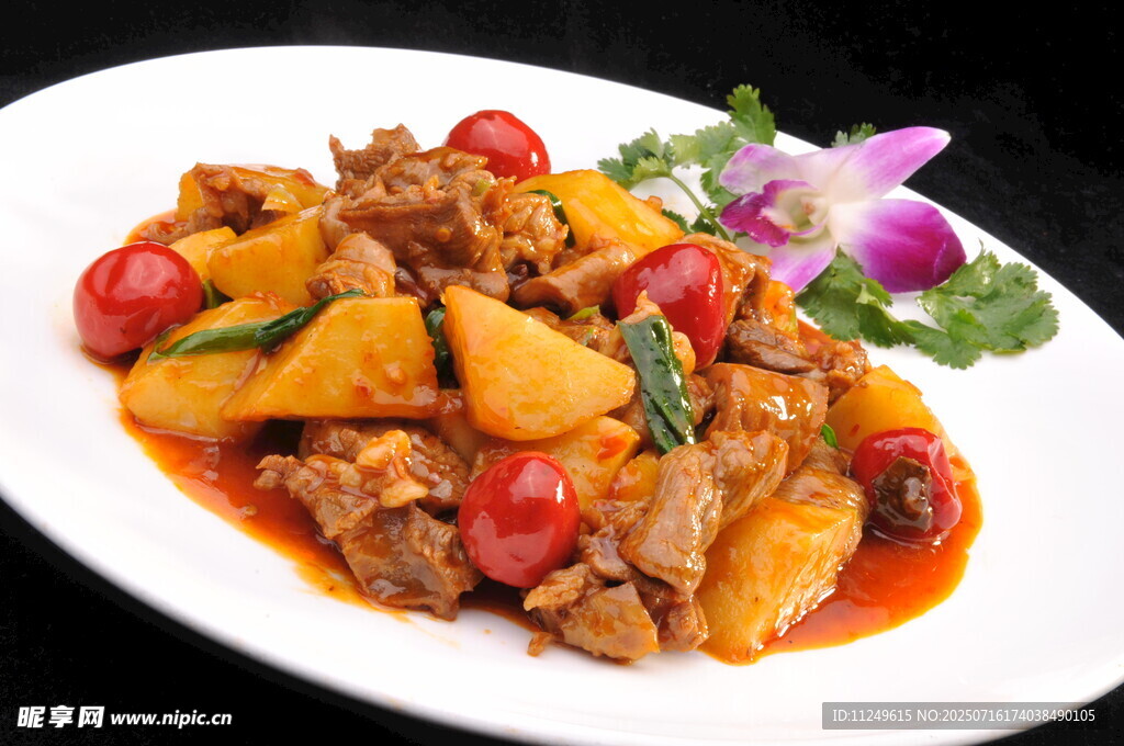小土豆烧牛肉